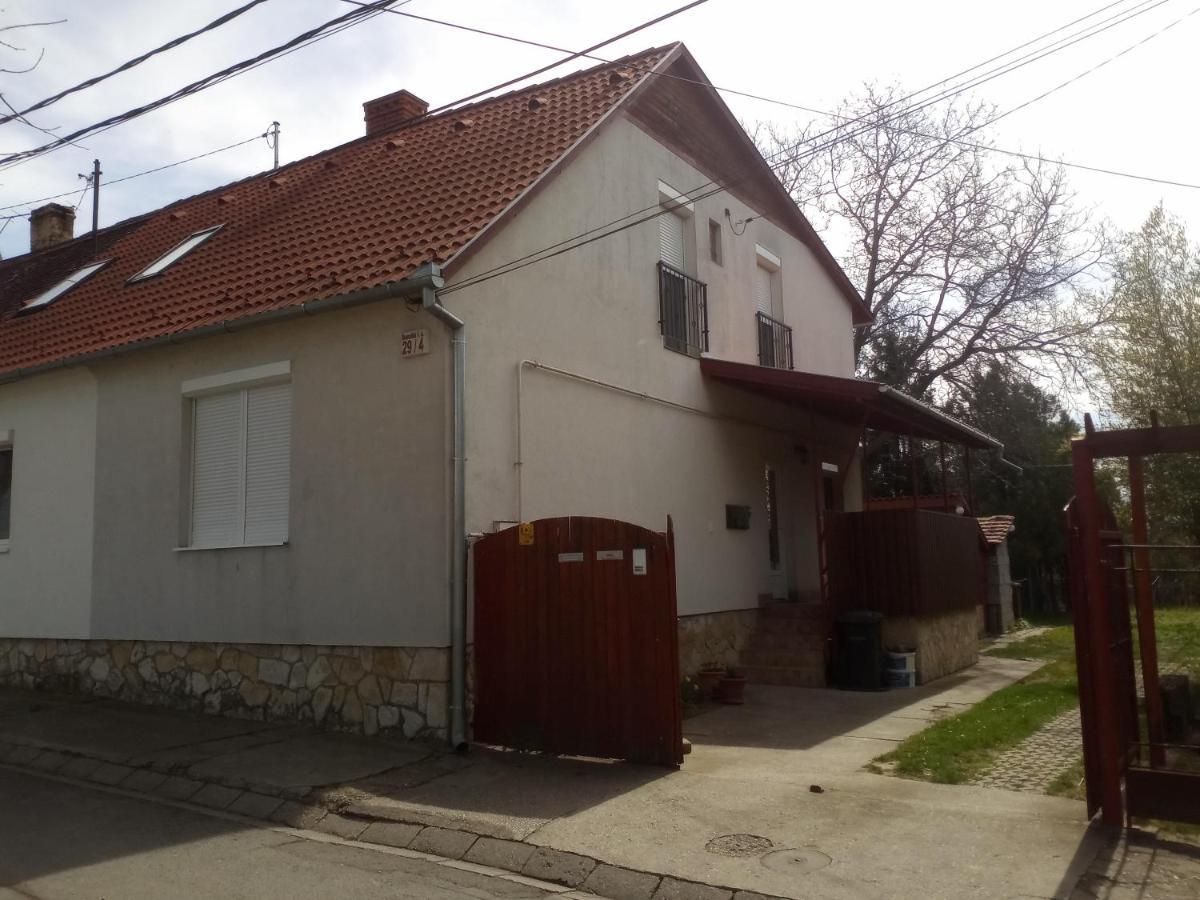 Budai Vám Apartmanház Pécs Exterior foto