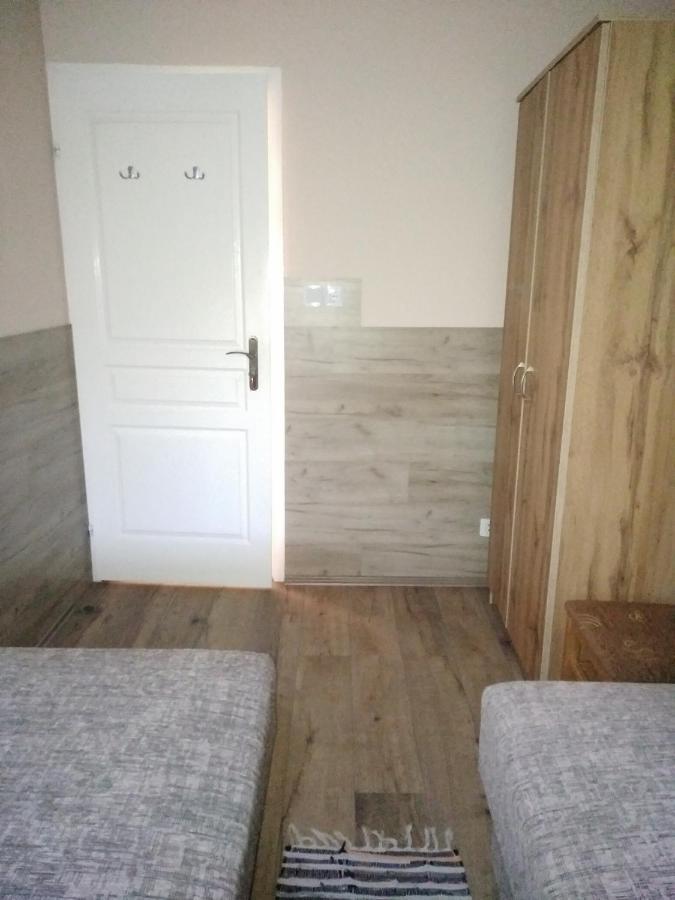 Budai Vám Apartmanház Pécs Exterior foto